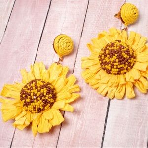 Seed Beading Chunky Raffia Sunflower Earring